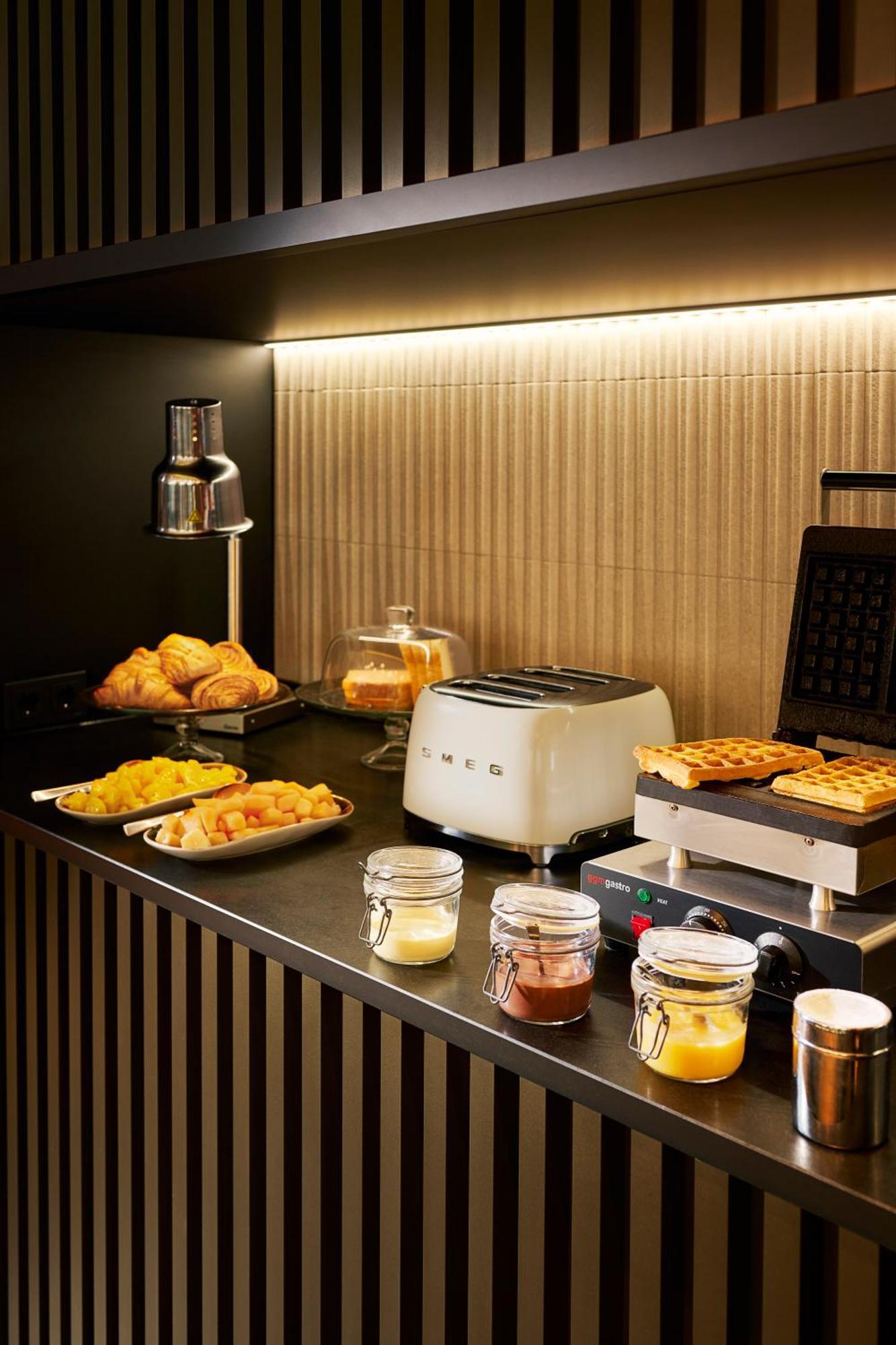Hotel Nh Kurfuerstendamm 4*