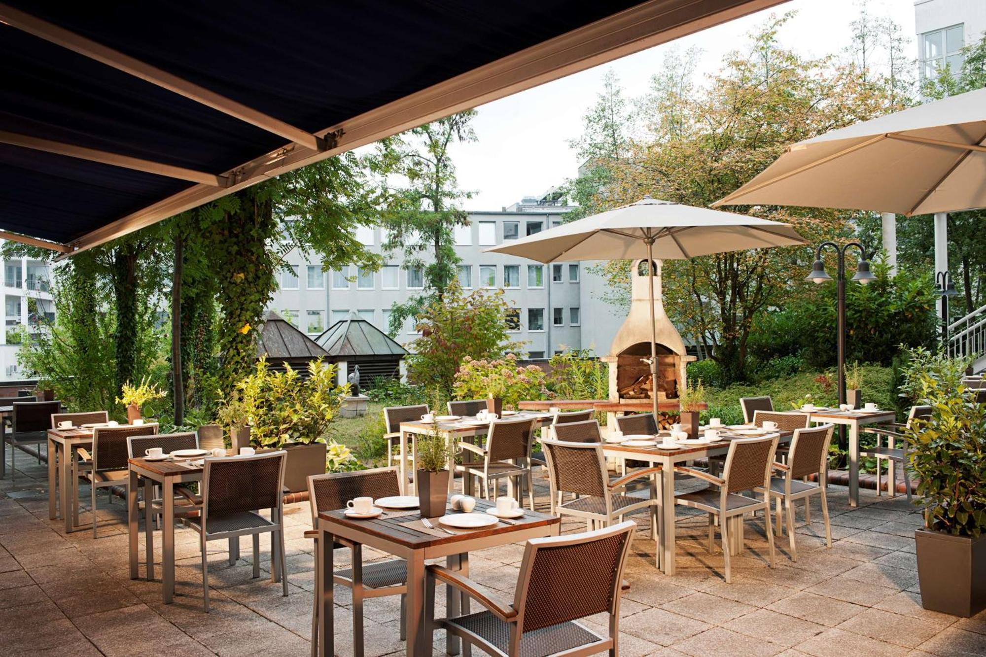 Nh Kurfuerstendamm Hotel 4*